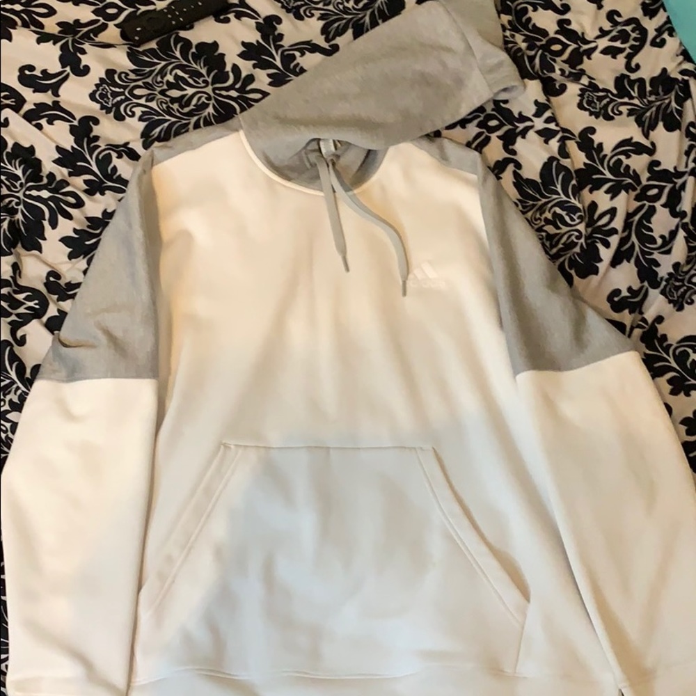 Men’s adidas sweatshirt